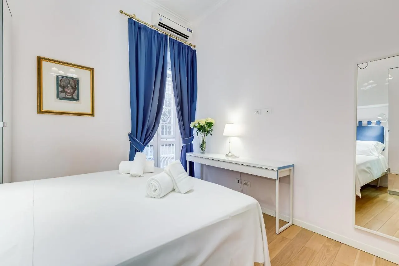 Trevi Fountain Modern Apartment 로마